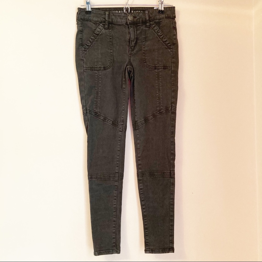 American Eagle olive green super stretch x skinny jeans size 0 short!!